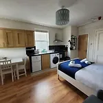 Lovely Entire Studio In Dublin City