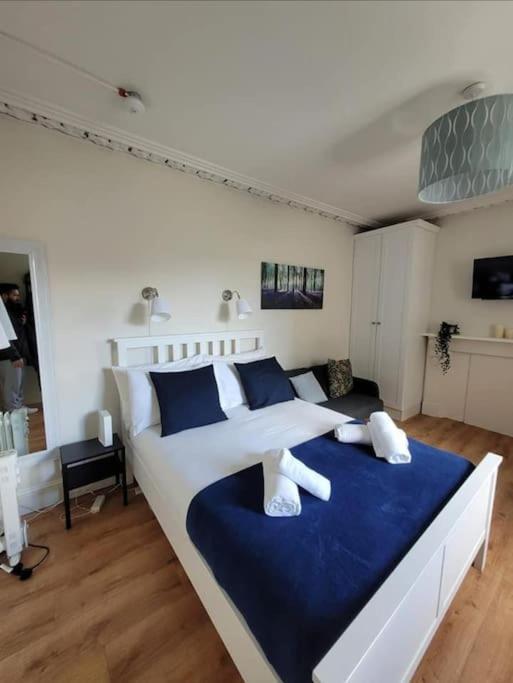 Apartment Lovely Entire In